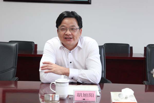 1527842135393353.jpg 1 IMG_4285.jpg