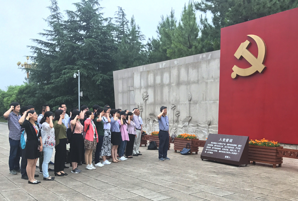 1526971097869973.jpg 616.jpg